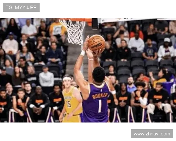 湖人横扫国王东詹闪耀艾顿失常 湖人横扫国王东詹闪耀艾顿失常