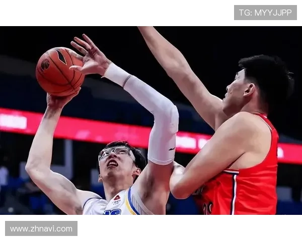 上海大胜新疆豪取CBA21连胜 古德温贡献21+4+11